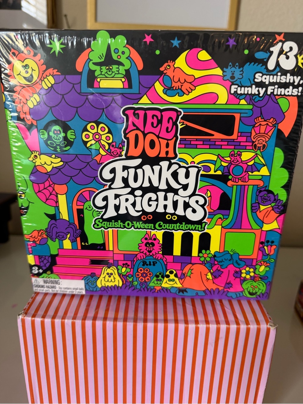 😈😈NeeDoh “FUNKY FRIGHTS”Squish-O-Ween Countdown”👻👻Neon Multi Color Set!!💜💚🩷